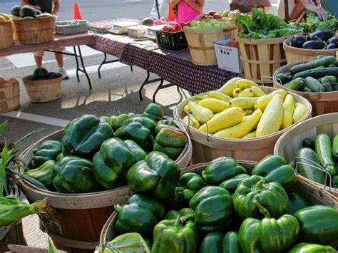 We list food pantries centers throughout the us. Obama Admin. Promotes Food Stamp Use At Farmers Markets ...