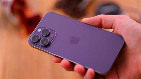 Iphone 14 Pro Max Review Similar To The 13 And Similarly Great Too