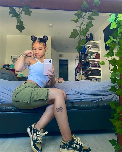 Love gifts for her india. India Love And Her Curves Are Still Wowing Instagram ...