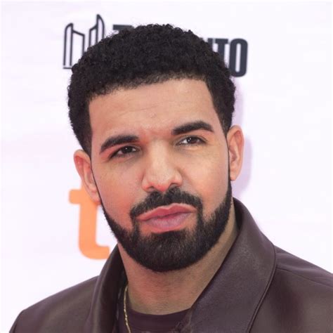 New Drake Haircut And Hairstyles 2021 Modern Celebs Hairstyles