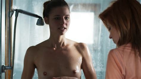 Nude Video Celebs Svenja Jung Nude Zarah Wilde Jahre S E