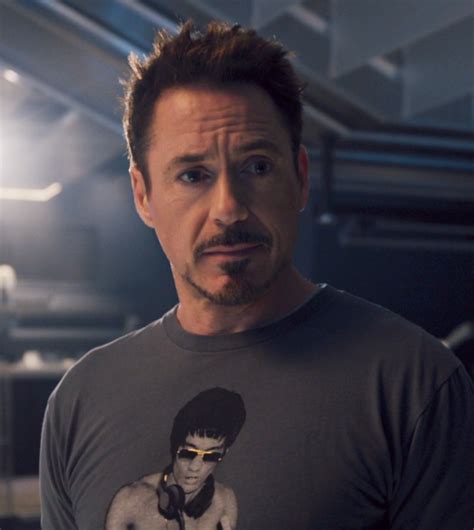 Tony Stark In Avengers Age Of Ultron Robert Downey Jr Iron Man