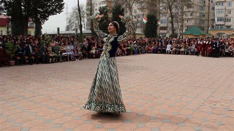 Tajik Dance By Zibo Saeedova Dushanbe Tajikistan March 18 2020 Youtube