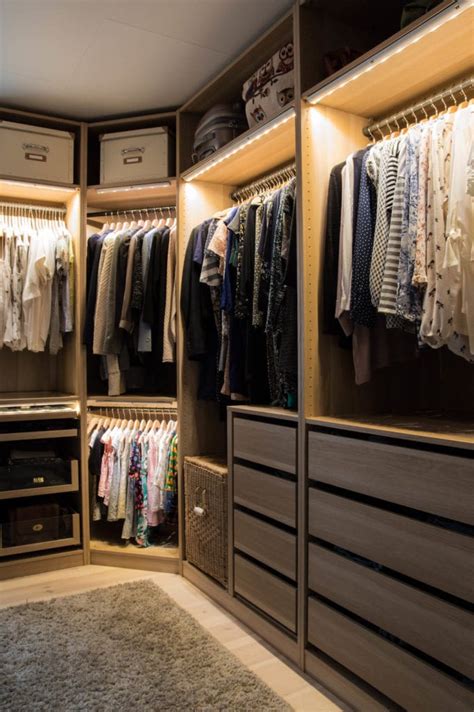 15 Amazing Walk In Closets For Your Home Wish List