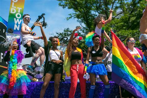 Check Out Photos From The Chicago Pride Parade