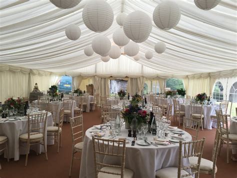 Just seven miles outside the city, this lovely 17th century country house is one of the best kent has to offer. Groombridge Place | Beautiful Country House Wedding Venue ...