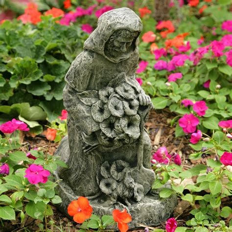 St Fiacre In The Garden Statue From Hayneedle Garden Statues
