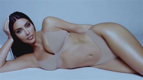 Kim Kardashian Didnt Retouch Her Waist In Skims Ad Au