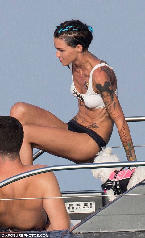Ruby Rose Packs On The Pda With Girlfriend Harley Gusman In Formentera Daily Mail Online