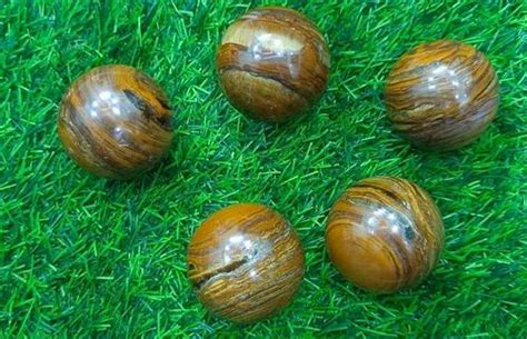 Tiger Eye Spheres Stone At Rs Piece In Khambhat