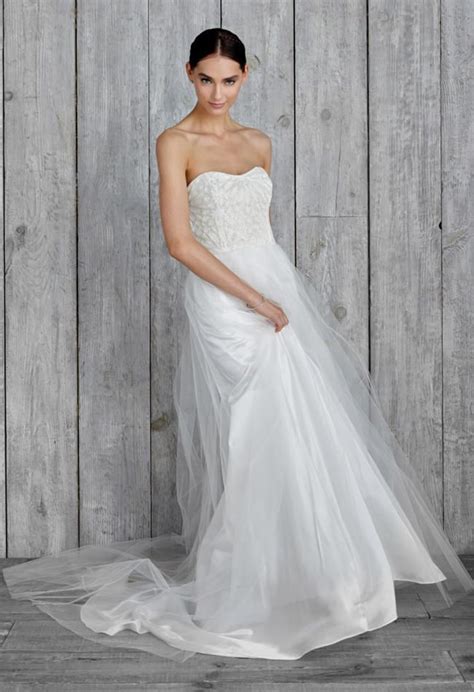 Ideas And Advice Nicole Miller Wedding Dresses Wedding Dresses Simple Wedding Dress Trends