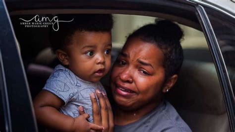 Photographer Captures Powerful Moment Of Tearful Black Mom With Her Son At Protest Good