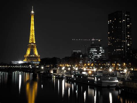 Download Boat Monument Reflection River Light Night France Paris Man
