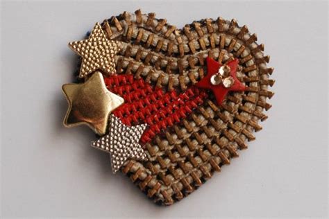 Zipper Heart Crafts To Make Diy Crafts Zipper Crafts Zipper Jewelry