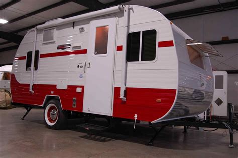 Top 10 Small Sleeping Trailers Makeover Ideas — Breakpr Retro Travel