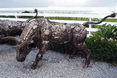 Bull Sculpture Scrap Metal Animal Art Life Size Scrap Metal Art