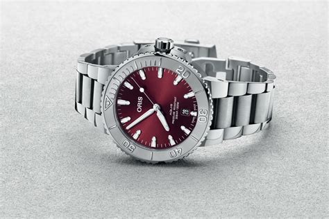 Introducing The Oris Aquis Date 415mm “cherry Red” Watch