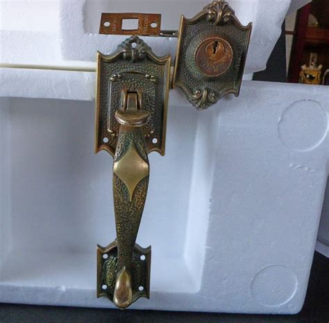 Vintage Dexter Brass Entry Door Lock Thumb Latch Pull Set