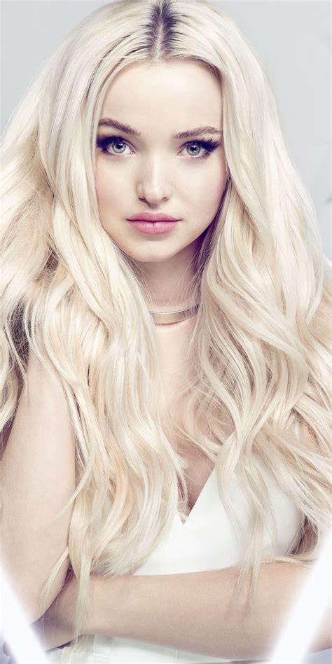 beautiful and blonde actress dove cameron wallpaper actrices blondes celebrities female