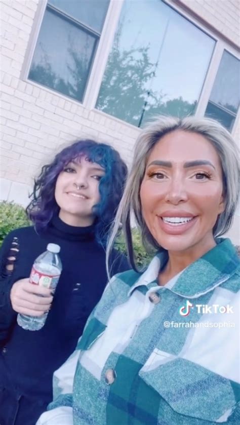 Teen Mom Farrah Abraham Slammed By Fans For Ruining Her Face With