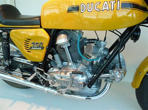Ducati Motorcycle Engine Vintage Motorcycle Ducati