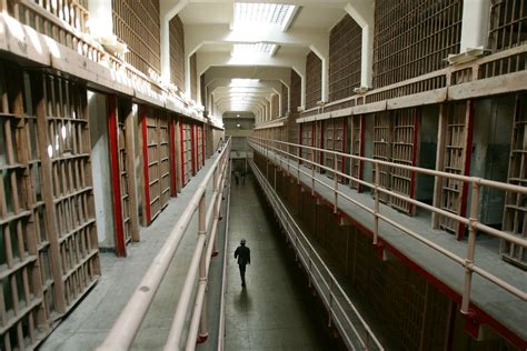 u s jails may have failed to stop inmate suicides report finds the week