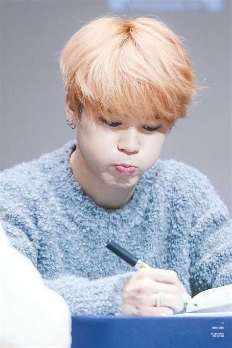 Como Puede Ser Tierno Y Sexi Al Mismo Tiempo Park Jimin Amino Oficial