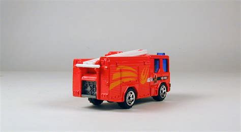 Matchbox Dennis Sabre Fire Truck Metro Alarm No Wr 1168 Red No Package