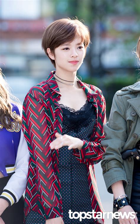Here the hairs have been shaped really short and only the hairs at the front has been left comparatively longer. korea korean kpop idol girl band group twice jungyeon's ...