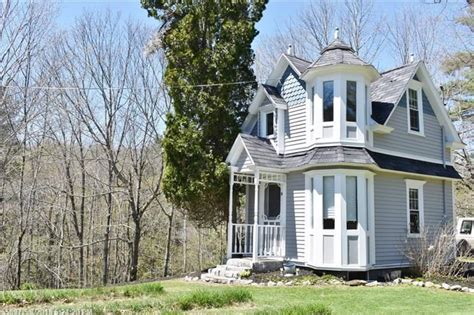 Victorian Tiny House In Maine For Sale Photos Apartment Therapy