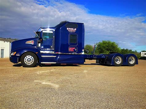 Pin By Josh N Xylina Garza On Custom Kenworth T660 Big Rig Trucks