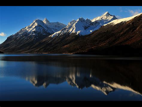 Amazing Ranwu Lake In Tibet Cn