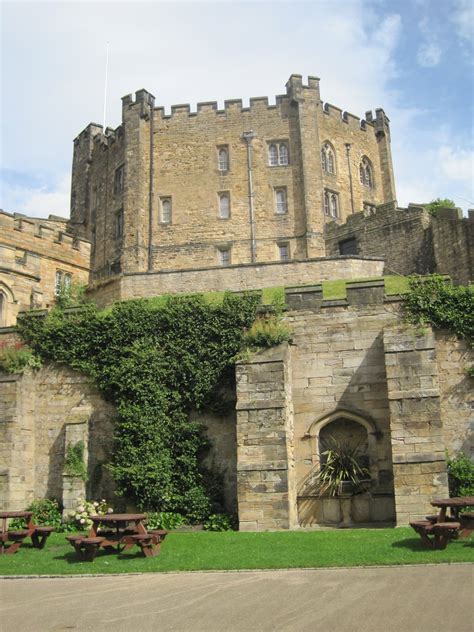 Gollygeegosh Durham Castle University Accomodations
