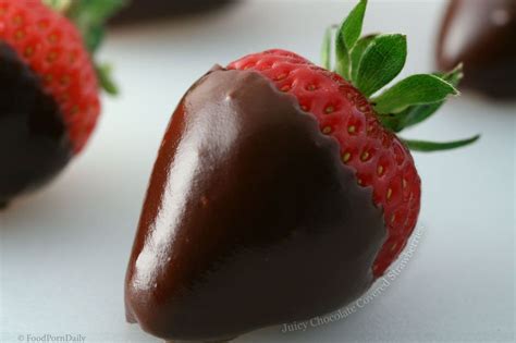 9 Secrets To Perfect Chocolate Covered Strawberries Strawberry