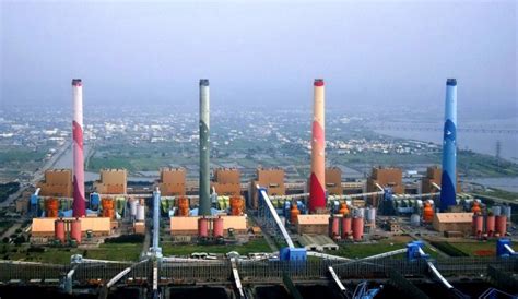 天然氣 52.8 % 煤 45.1 % 重油 2.0 % 輕油 0.1 %. 台中火力發電廠造成空污 中市議員要求電價減半 - 生活 - 自由時報電子報