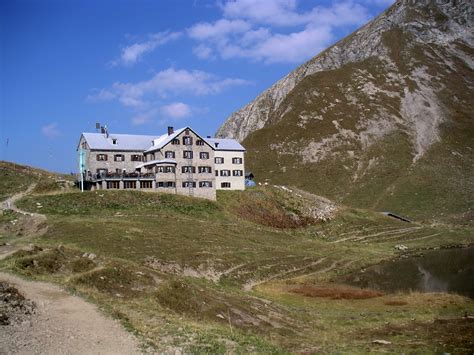 In der nähe des haus brigitte können sie ski fahren. Rappenseehütte Stillachtal