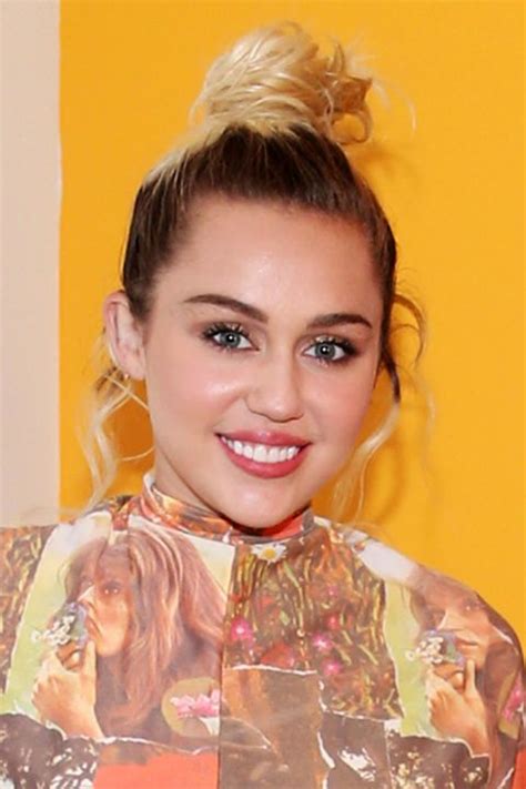 Miley Cyrus Best Hairstyles Of All Time 66 Miley Cyrus Hair Cuts And