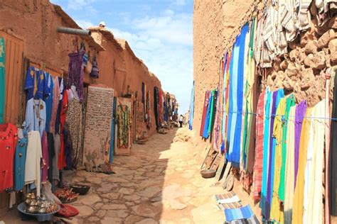 Current time in morocco right now. Morocco travel tips: 10 essential things first-time ...