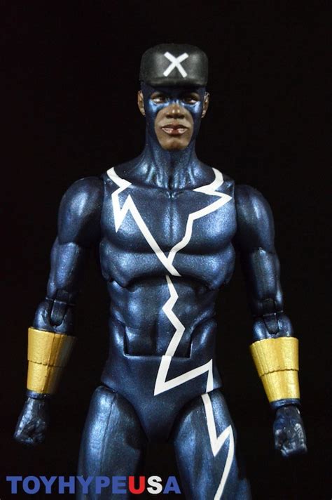 Legacy.com is the leading provider of online obituaries for the newspaper industry. DC Collectibles Icons 6-Inch Static Shock Figure Review