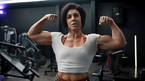Bodybuilder Dana Linn Bailey Shares Five Pro Tips For Building Bigger Biceps Faster Fitness