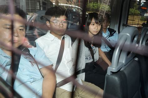 Agnes chow được nhà chức trách hong kong thả sáng 12/6 sau 6 tháng ngồi tù. agnes chow | Tumblr