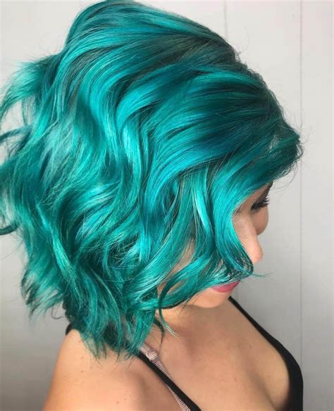 32 Cute Dyed Haircuts To Try Right Now Edgy Hair Color Turquoise