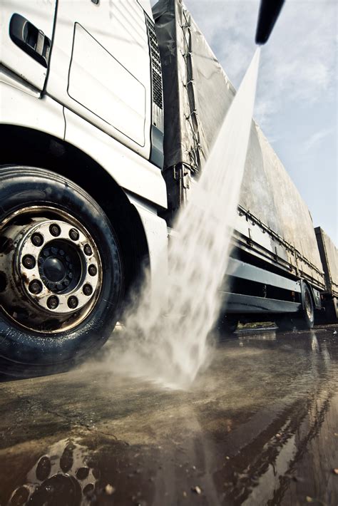 Search below for a list of local full car washes near you and discover the best full service auto wash. Truck Wash | Semi Truck Wash Near Me | Truck Washers