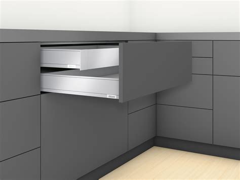 But first clean out the kitchen cabinets. LEGRABOX pure inner drawer, drawer side height M | Kjøkken ...