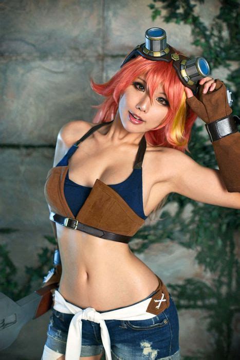 Gorgeous Girls Who Are Doing Cosplay Properly Pics