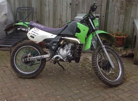 The kawasaki kmx 125 model is a enduro / offroad bike manufactured by kawasaki. Kawasaki KMX 125 2 stroke enduro full power | in South ...