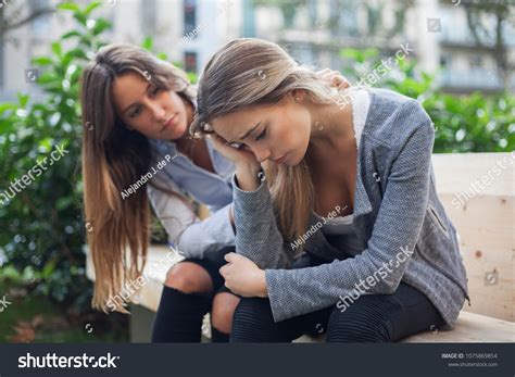 314438 Help Friends Images Stock Photos And Vectors Shutterstock