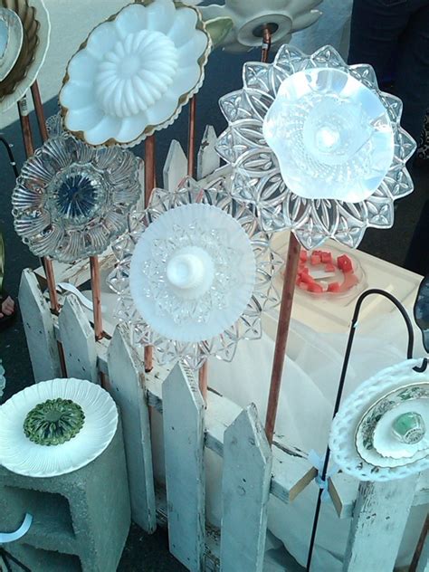 Make a stained glass garden spinner | flea market gardening. Garden Glass Art