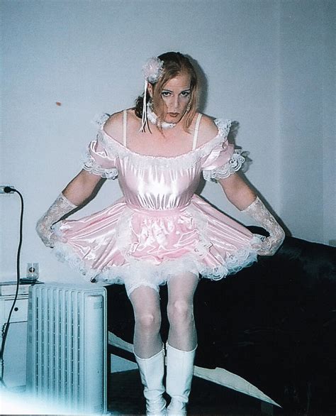 4 Sissy Maid Curtseying For Mistress In My Pink Sissy Mai Flickr
