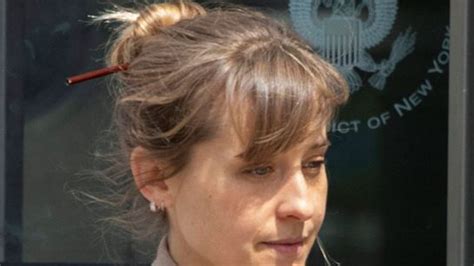 ‘smallville Star Allison Mack Released From Prison Early Post Nxivm Case Urecomm